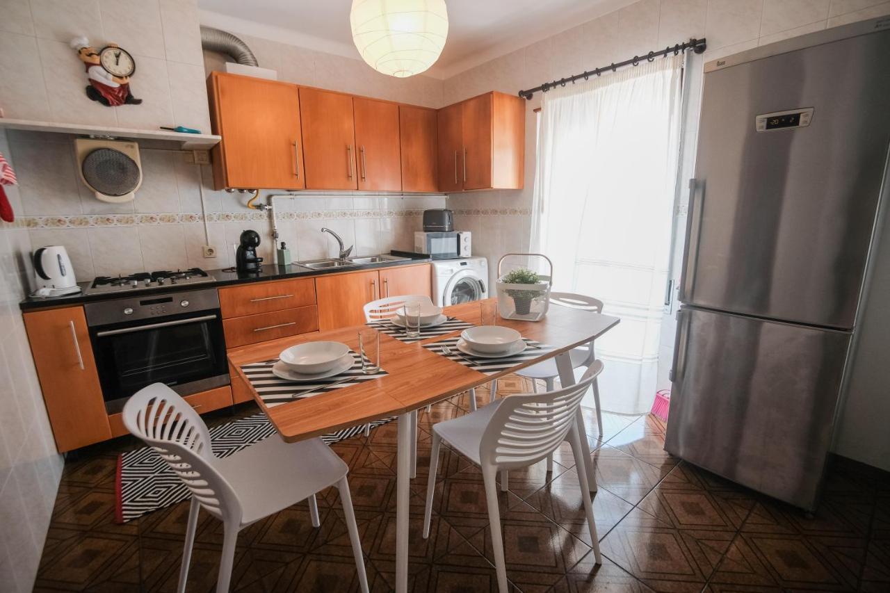 Besugo'S House Rooms & Apartment نازاريه المظهر الخارجي الصورة