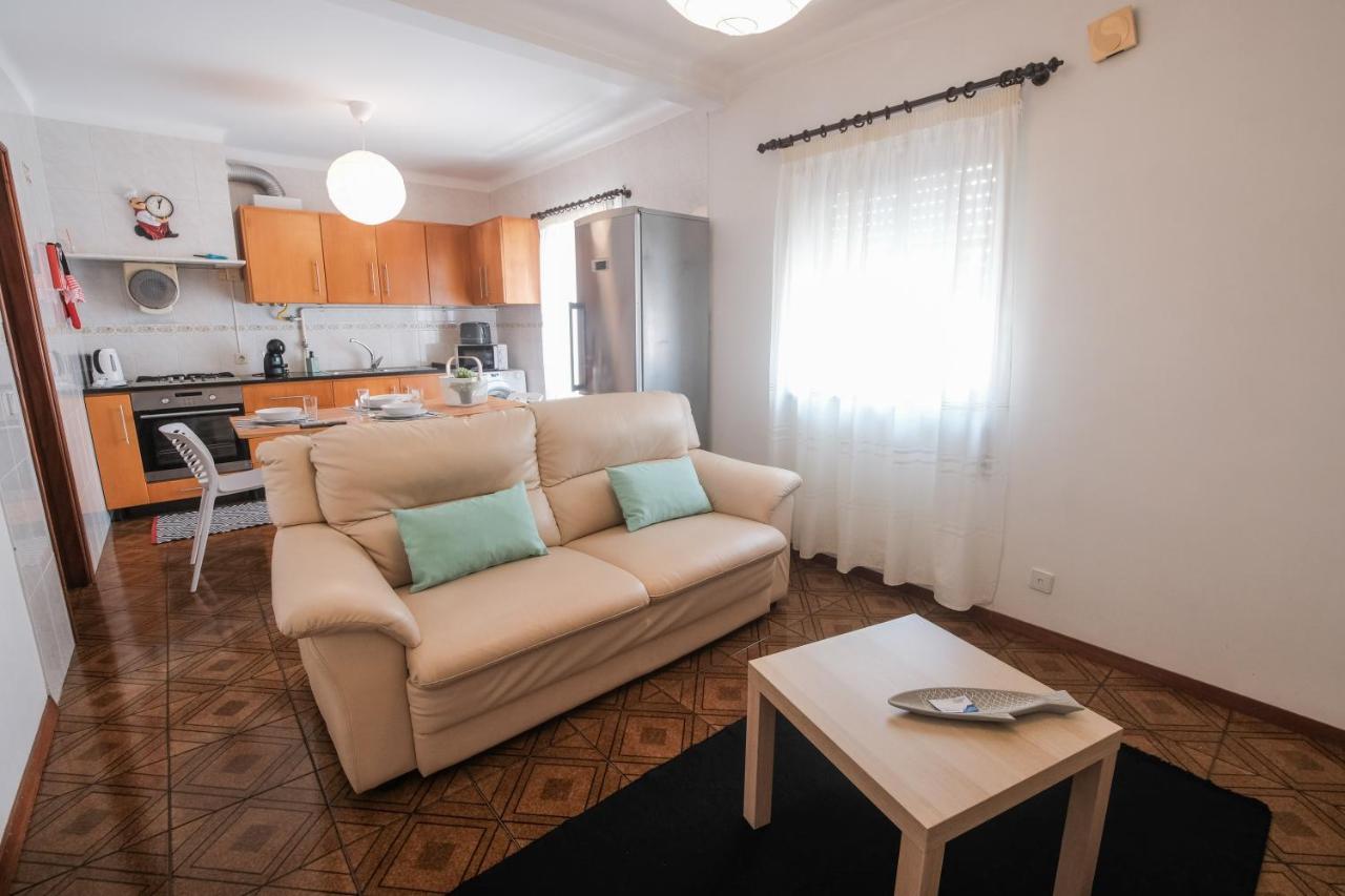 Besugo'S House Rooms & Apartment نازاريه المظهر الخارجي الصورة