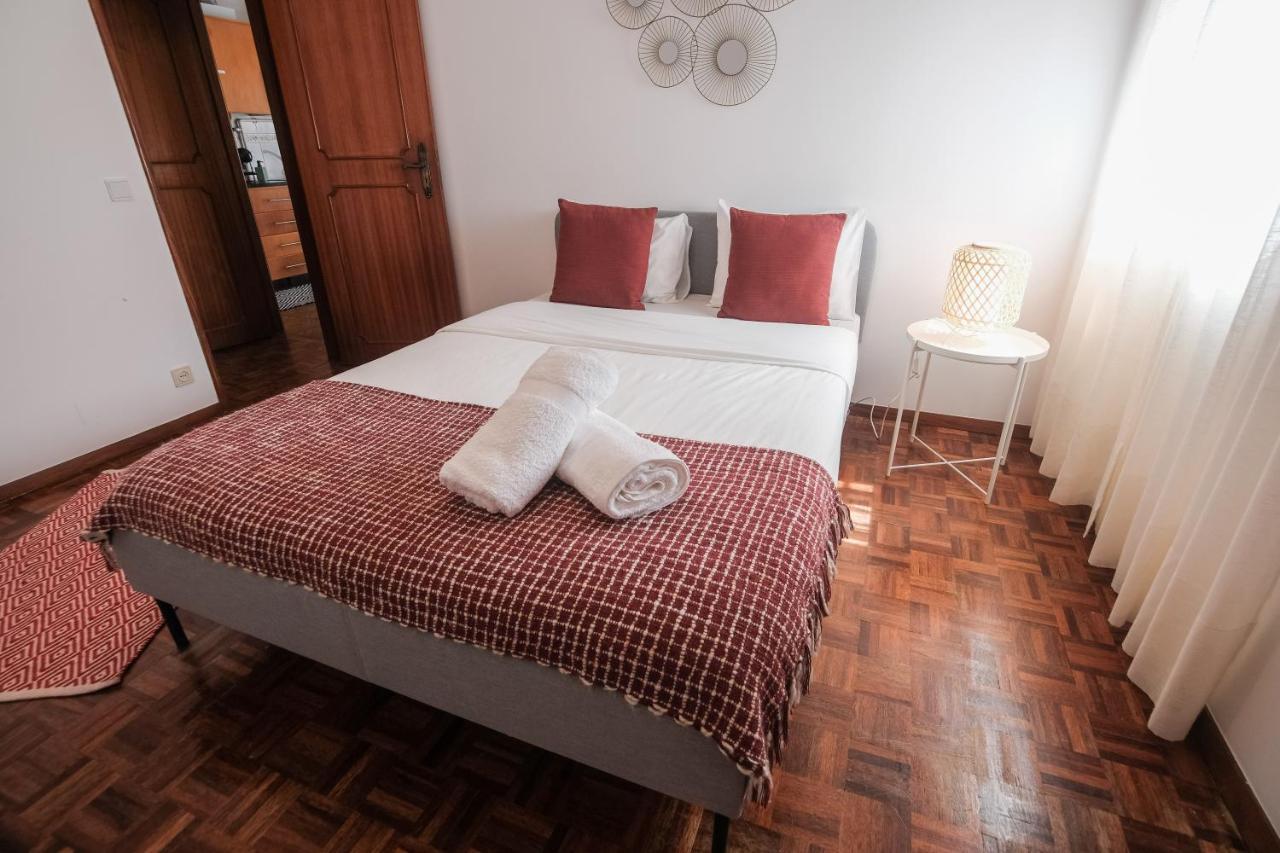 Besugo'S House Rooms & Apartment نازاريه المظهر الخارجي الصورة